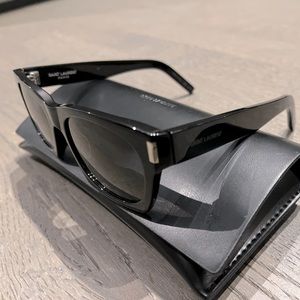 Saint Laurent Classic Sunglasses